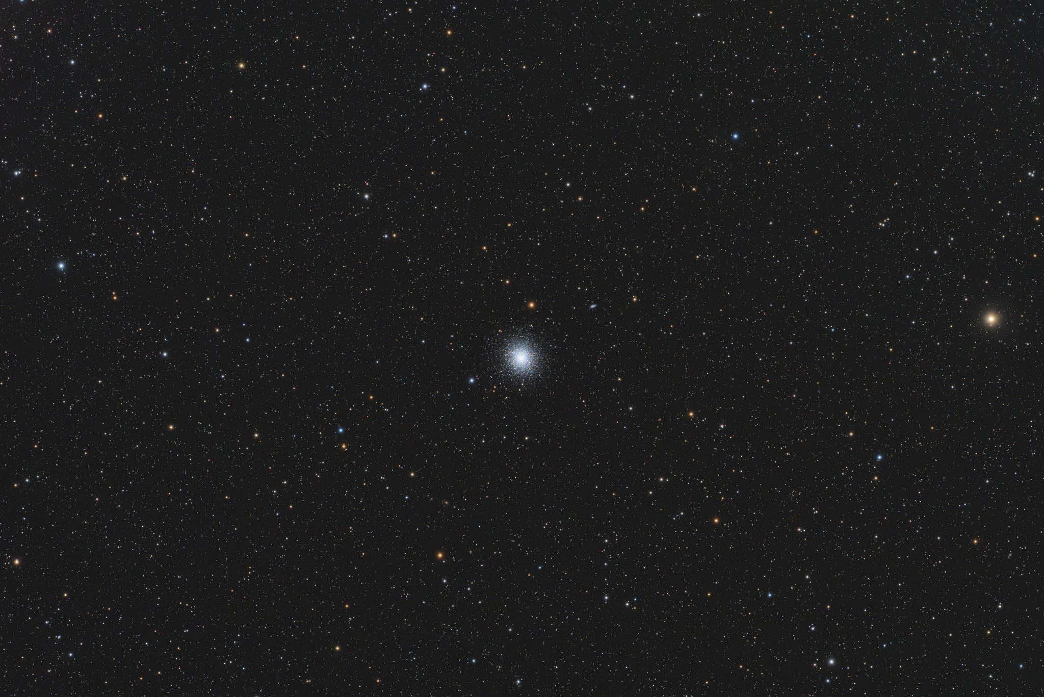 SJH-75UF sample image — M13 Great Globular Cluster in Hercules (full frame, uncropped)